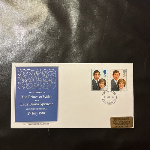 The royal wedding - royal,