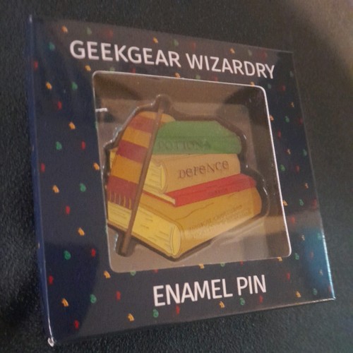 Geek gear wizardry gryffindor - geek,