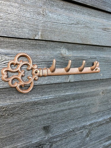 Cast iron key rack - rack, keys