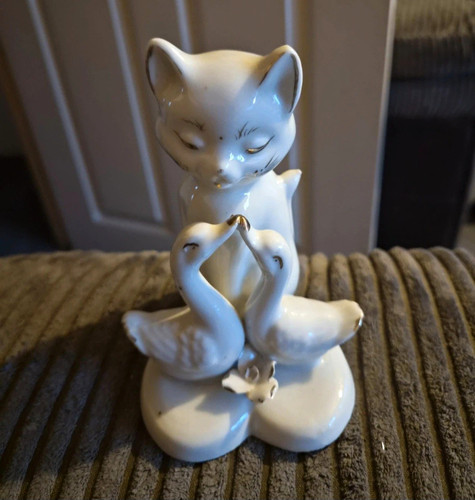 White ceramic pottery cat - white, ceramic/pottery