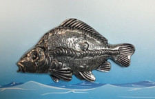 Large Mirror Carp Silver Pewter Pin Badge (B)