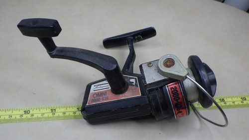 Vintage fishing reel - vintage,