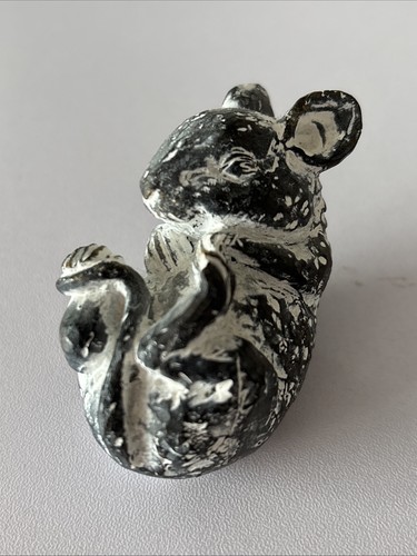 Cute resin mouse - resin, on