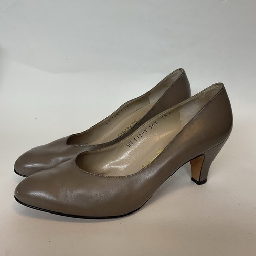 Salvatore ferragamo beige - ferragamo,
