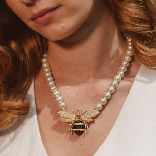 Bejewelled pearl bee necklace - bejewelled,