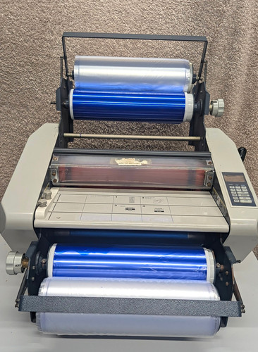 Desktop roll laminator - desktop,