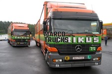 Truck Photo Mercedes-Benz