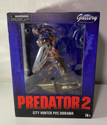 Diamond select toys gallery - diamond,