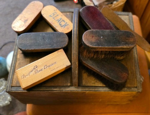 1950s box with two lidded - box,