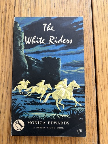 The white riders monica - white,