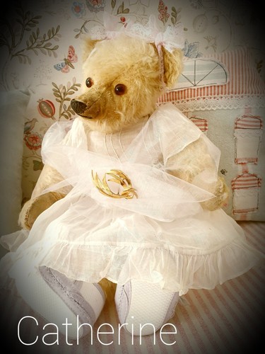 Beautiful antique vintage - beautiful,