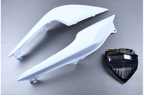 Upainted rear tail - upainted,