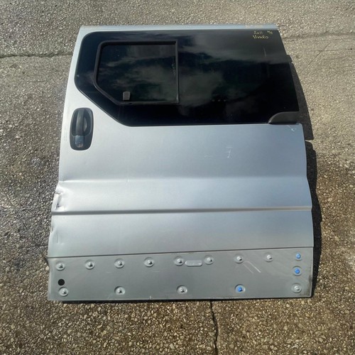 2011 vauxhall vivaro - 2011, sliding