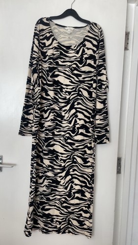 Maternity bodycon dress - maternity,