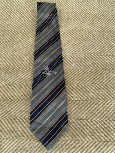 Vivienne westwood silk - vivienne,