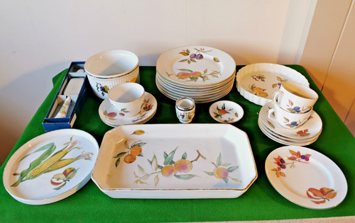 Royal worcester fine - worcester, bone