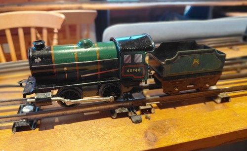 Hornby guage clockwork - hornby, o