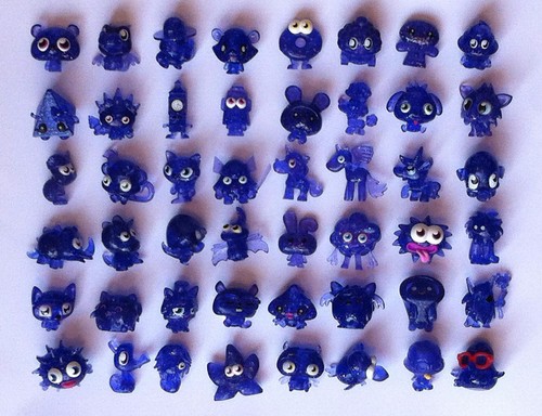 Moshi monsters series purple - series, 1
