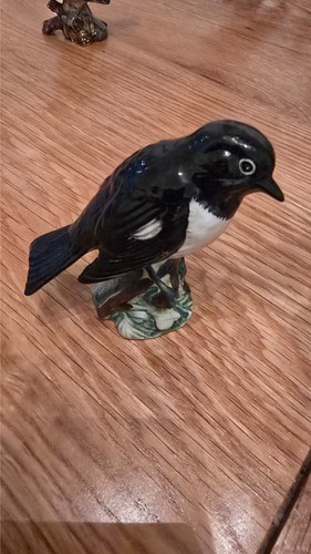 Beswick bird figure - bird,