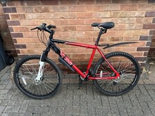 Apollo Phaze Bike Red & Black Aluminium Frame (20) Suntour XC Forks 26" Wheels