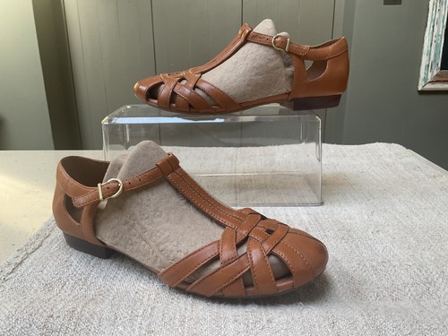 Clarks artisan tan leather - clarks,