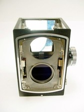 Yashica 24 TLR focus assembly