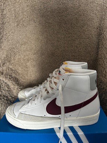 White nike blazer mid size - nike,