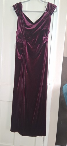 Lipsy burgundy stretch velvet - lipsy,