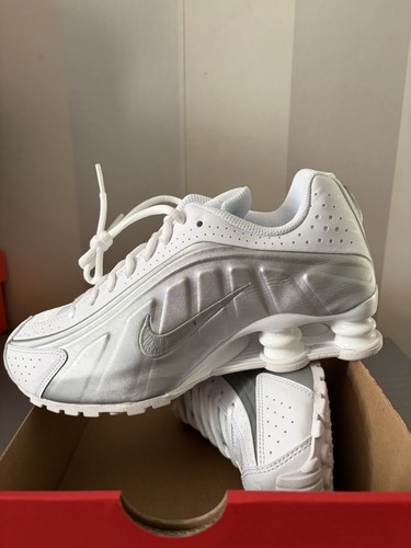 Nike shox kids uk size - r4,