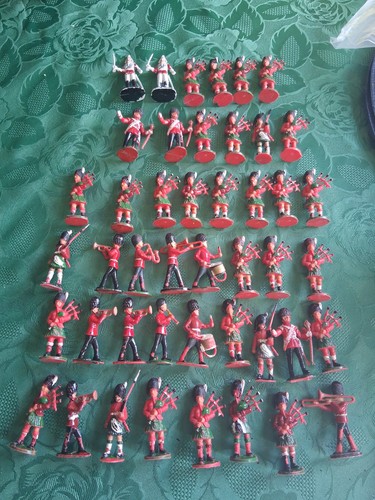 Vintage plastic highland