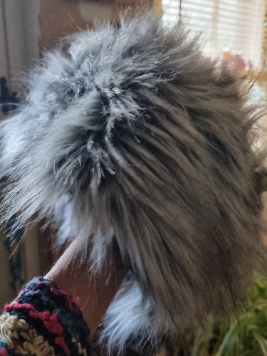 Grey faux fur - grey,