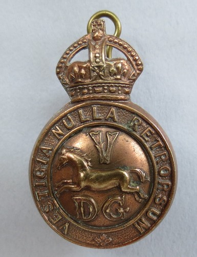 Military brass badge the - k/c,