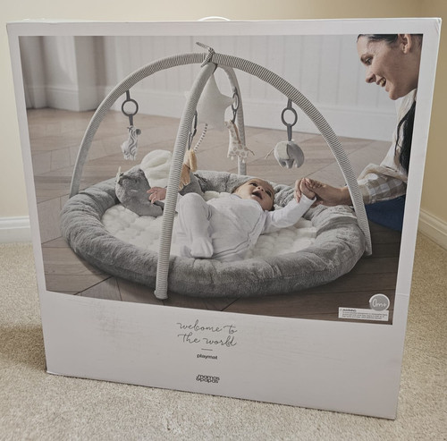 Mamas and papas welcome - mamas,