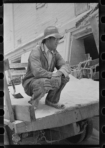 Photo 1930s laborer truck - photo:1930s,