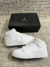 Size 3 - Nike Trainers Air