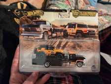 Hot Wheels Premium Toyota FJ Cruiser & Horizon Hauler (Team Transport)