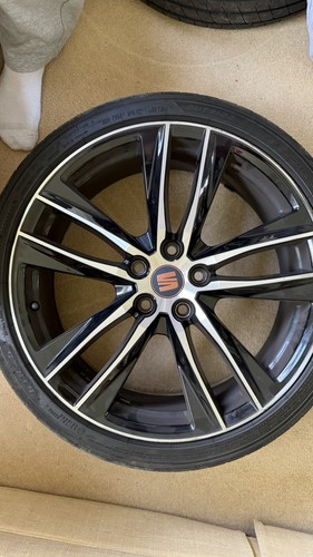 Seat leon cupra - cupra, black