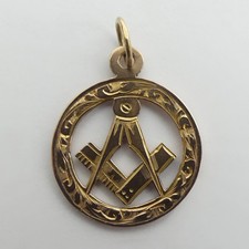 GEORGE V ANTIQUE 9CT ROSE GOLD MASONIC FOB/CHARM BIRMINGHAM 1912 - 1.8 GRAMS