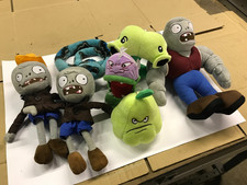 PLANTS VS ZOMBIES PLUSH SOFT