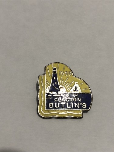Butlins enamel badge - butlins, clacton