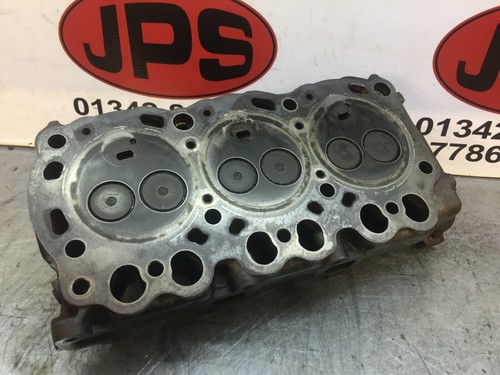 Complete cylinder head - , x