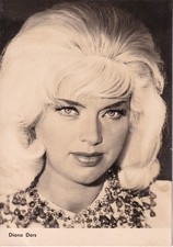 Autograph Card - Diana Dors -