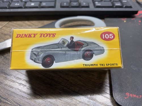 Dinky toys 105 triumph - dinky,