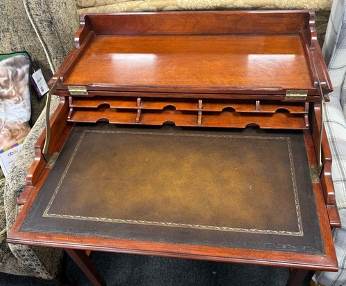 Lady writing desk bureau - bureau,