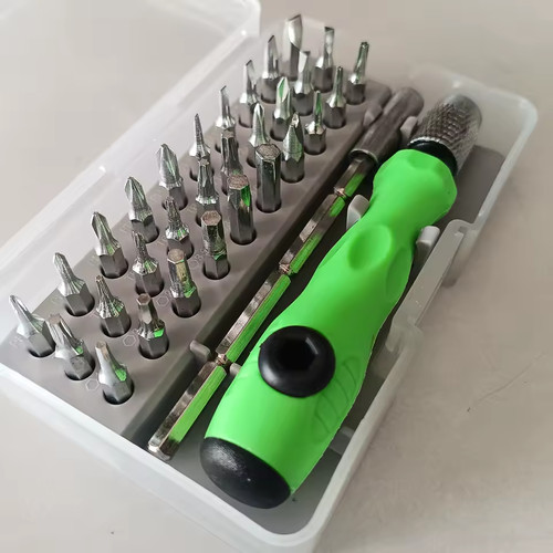 Small screwdriver bit - 32,