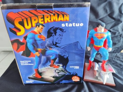 Superman 10inch jim lee - 10inch,