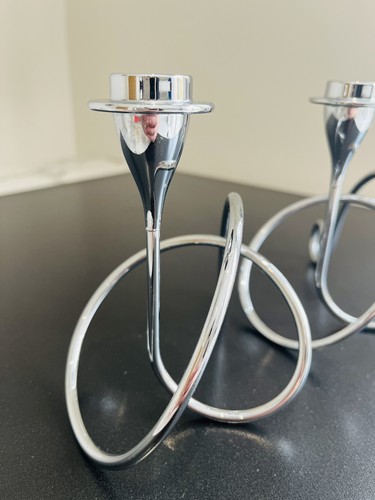 Pair black blum - +, loop
