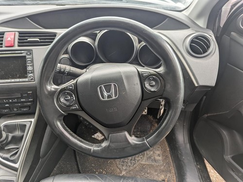 Honda civic steering wheel - -,