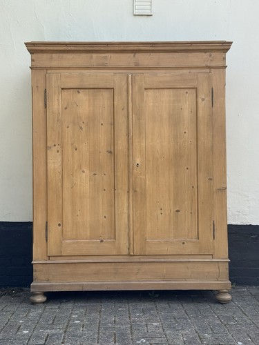 Large knockdown antique - knockdown,