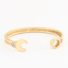 Solid 9Ct Gold And Diamond